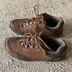 Women’s Kuru Chicane Size 10